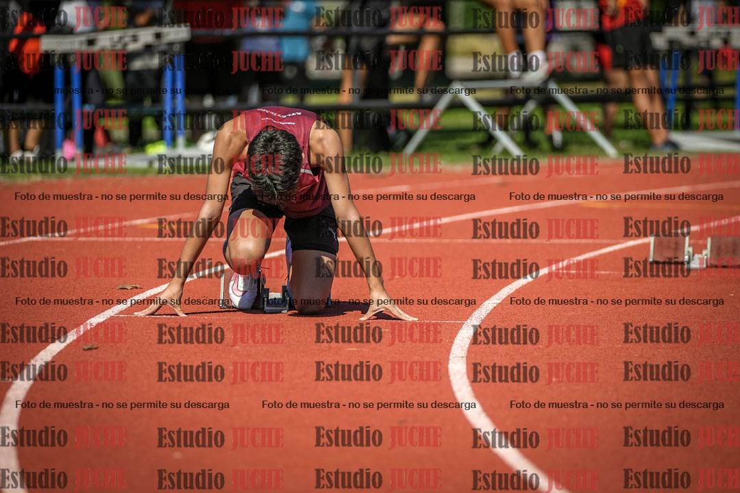 Fotos de los 200 m llanos de varones