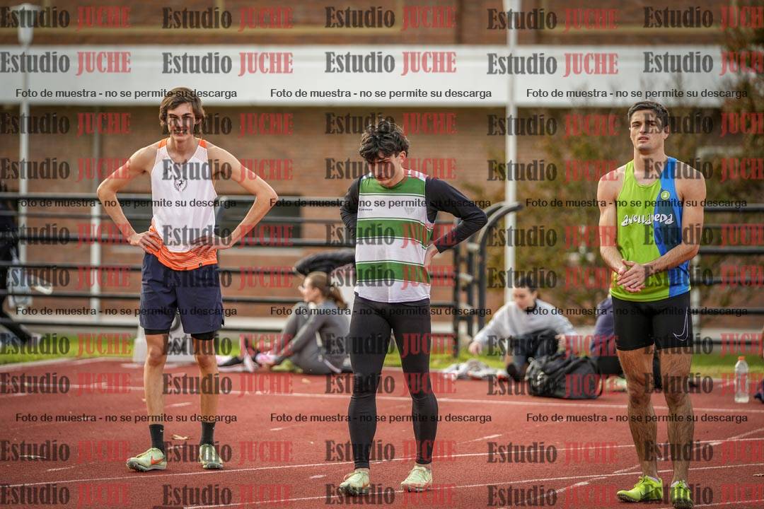 Fotos de los 100 m llanos de varones - FINAL