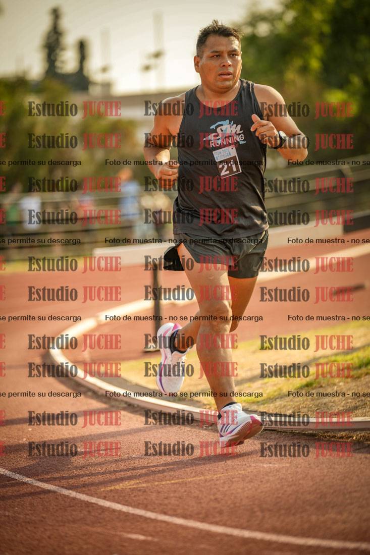 Fotos de los 1500 m llanos de varones