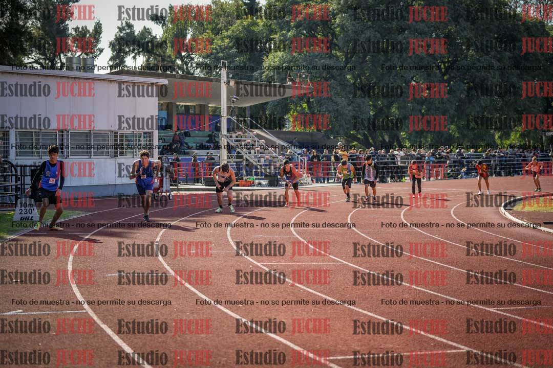 Fotos de los 800 m llanos de varones