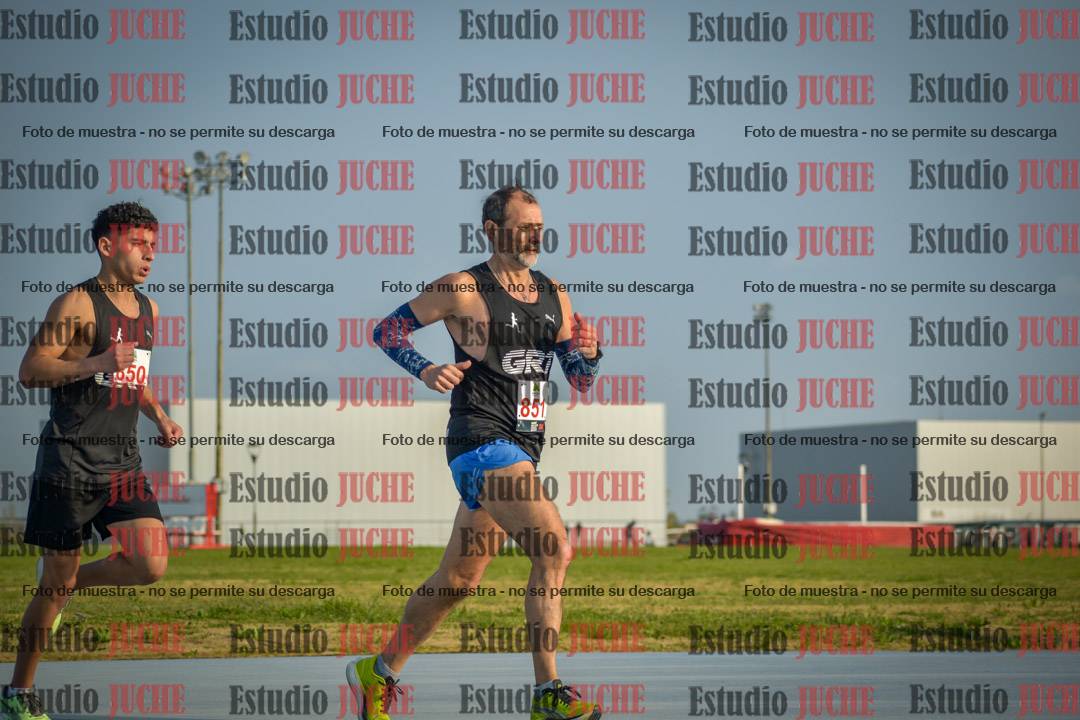 Fotos de los 3000 m llanos de varones