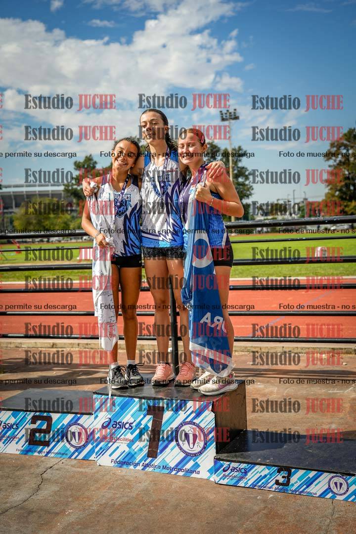 Fotos de algunos podios y extras