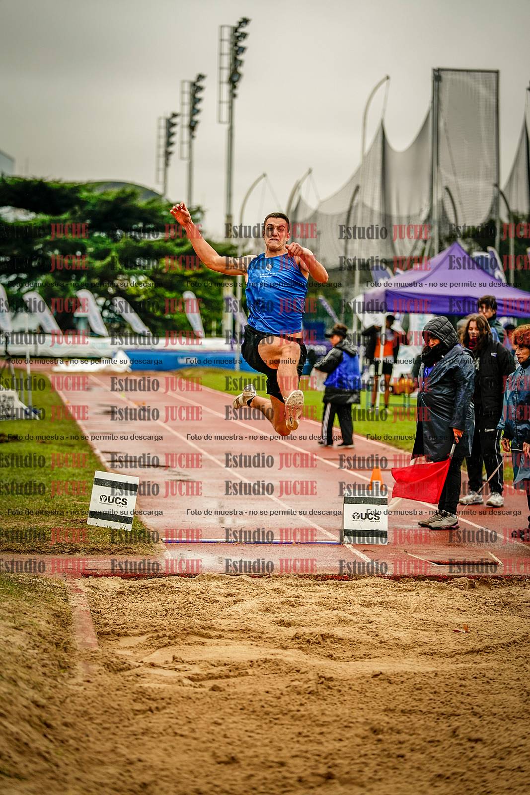 Fotos del salto en largo de varones - decatlón 2