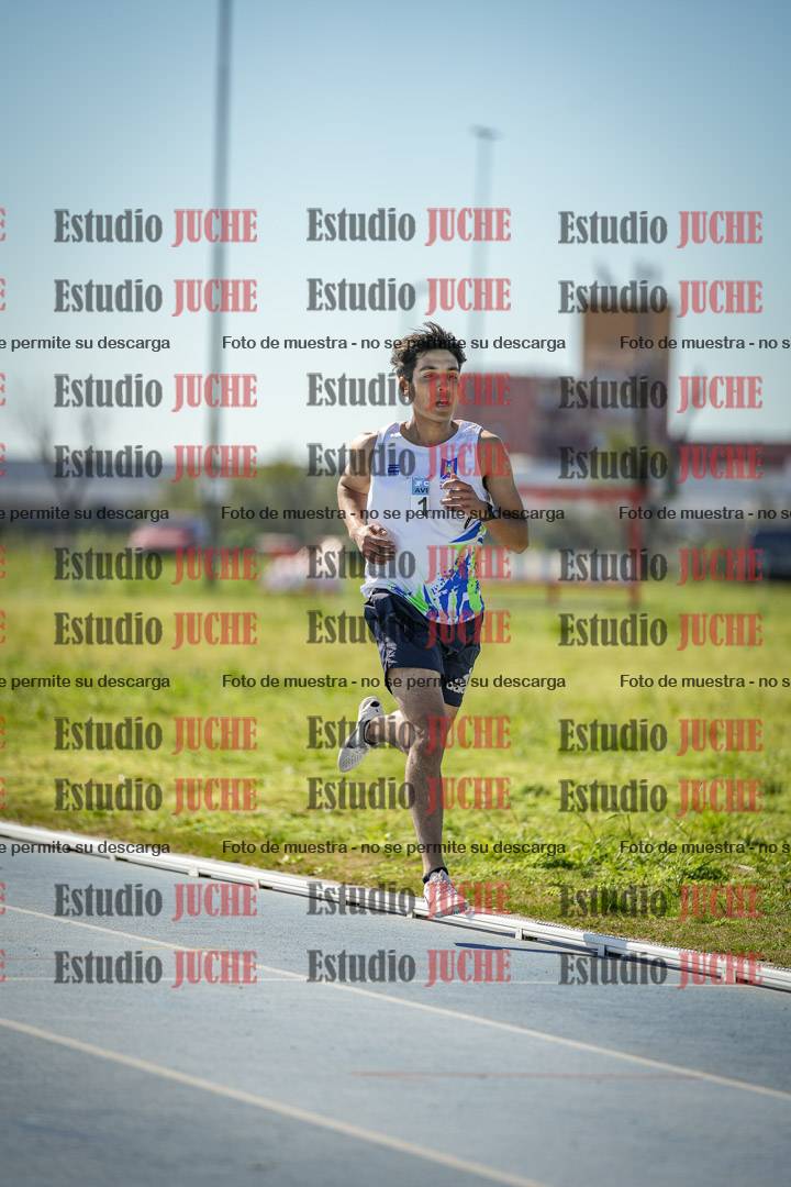 Fotos de los 5000 m llanos de mujeres y varones