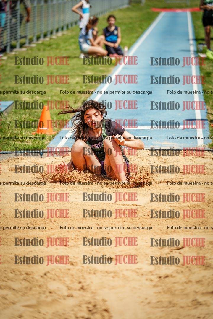 Fotos del salto en largo de mujeres - U12