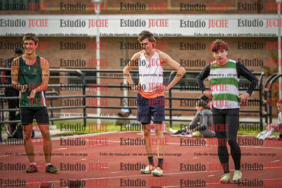 Fotos de los 100 m llanos de varones - FINAL