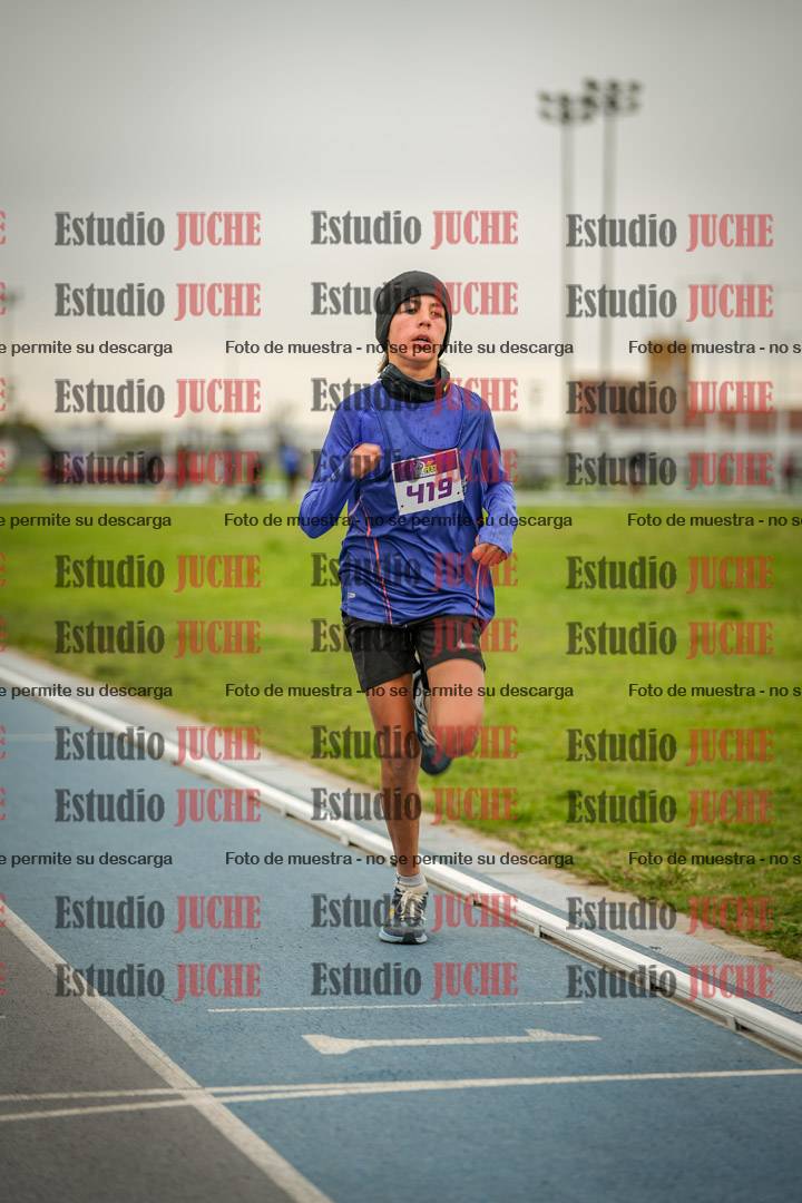 Fotos de los 2000 m llanos de mujeres U14 y U17 - varones U14