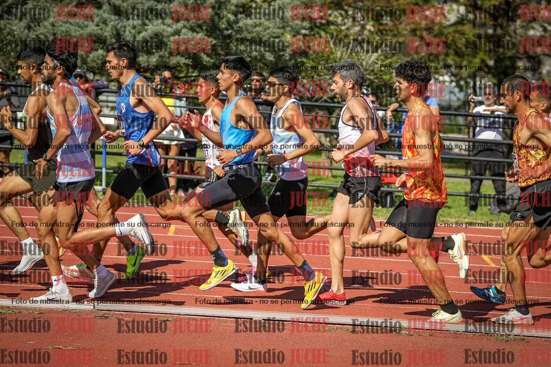 Fotos de los 5000 m llanos de varones