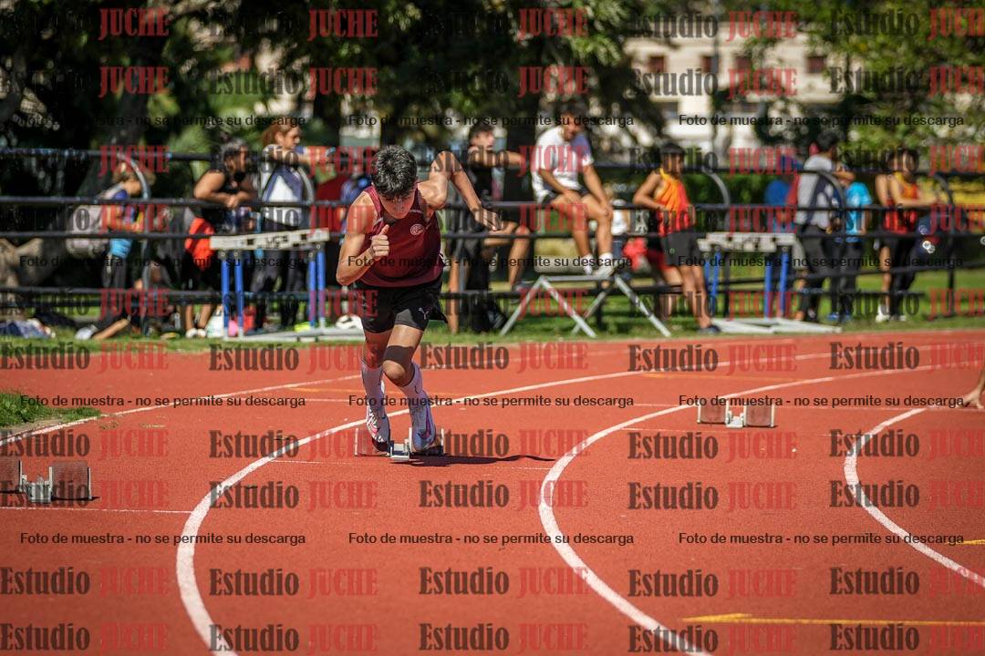Fotos de los 200 m llanos de varones