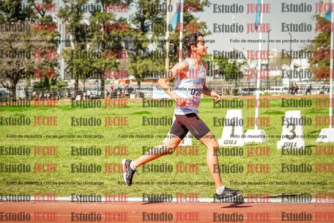 Fotos de los 1500 m llanos de varones