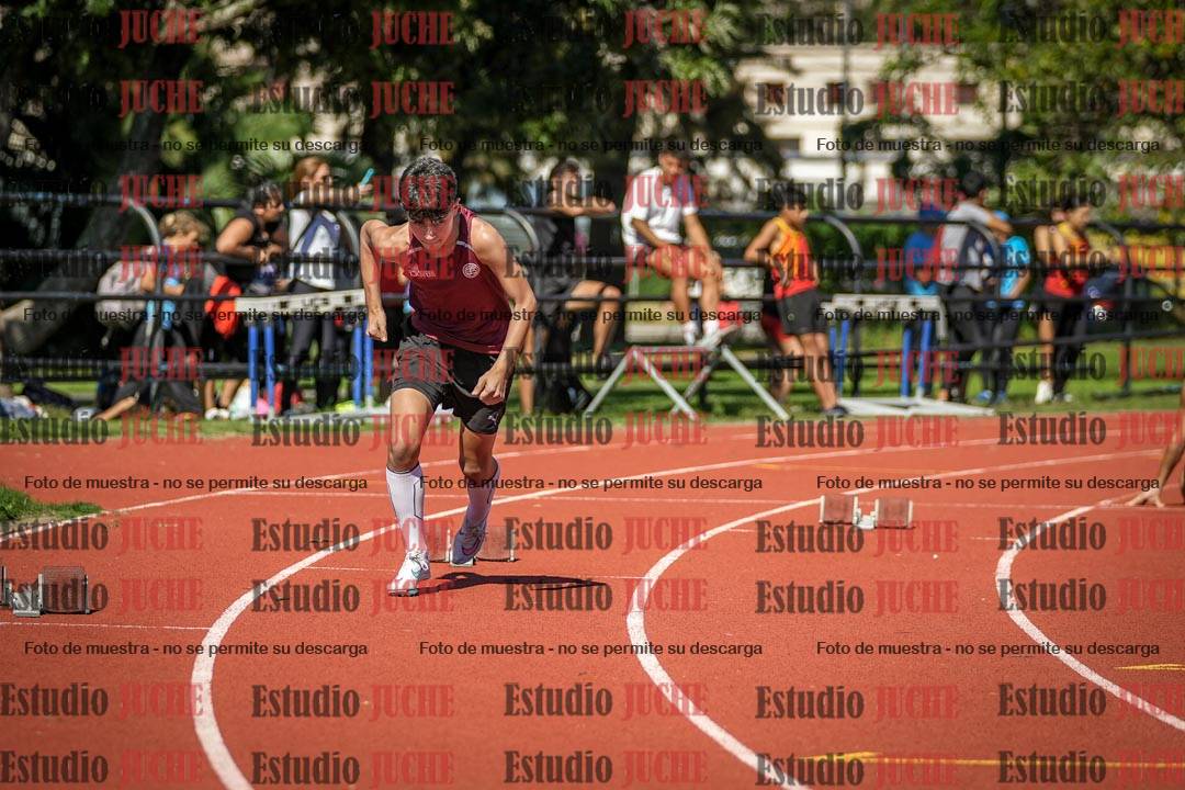 Fotos de los 200 m llanos de varones