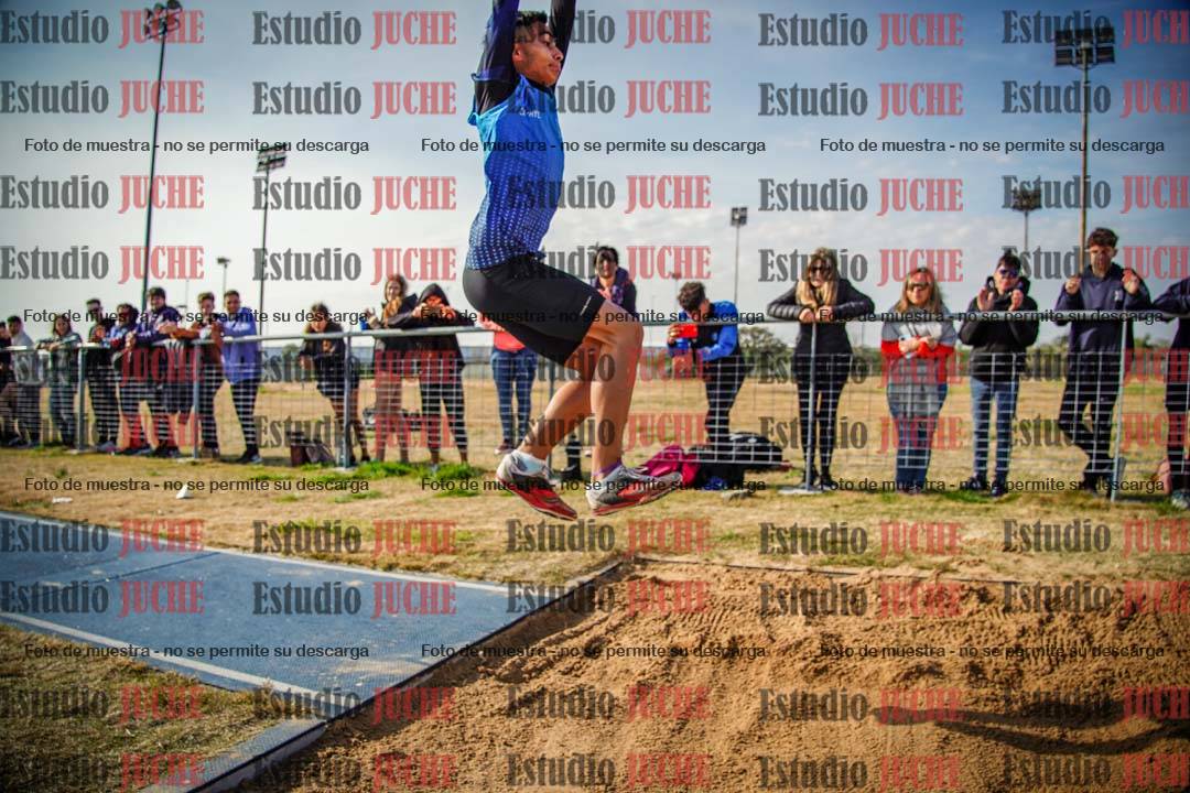 Fotos del salto triple de varones