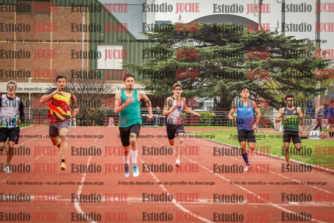 Fotos de los 200 m llanos de varones