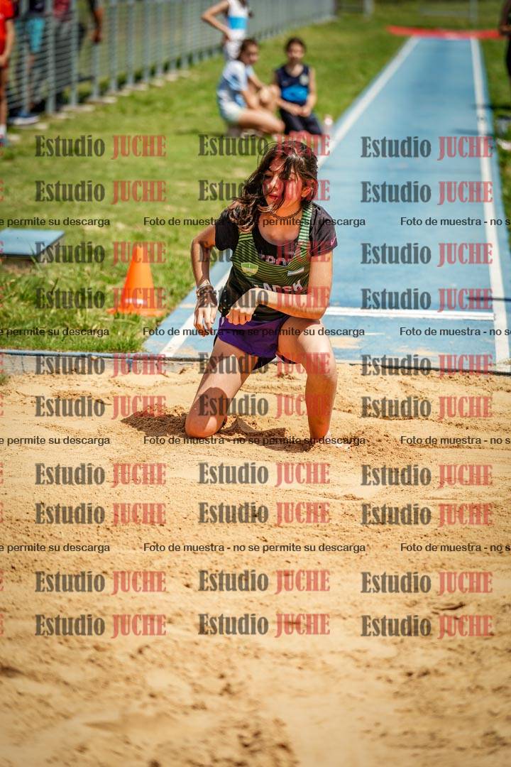 Fotos del salto en largo de mujeres - U12