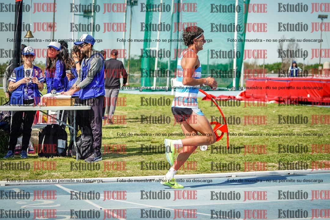 Fotos de los 3000 m llanos de varones