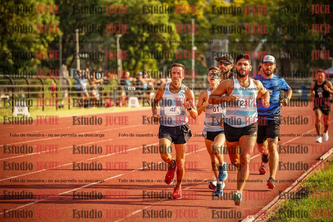 Fotos de los 1500 m llanos de varones