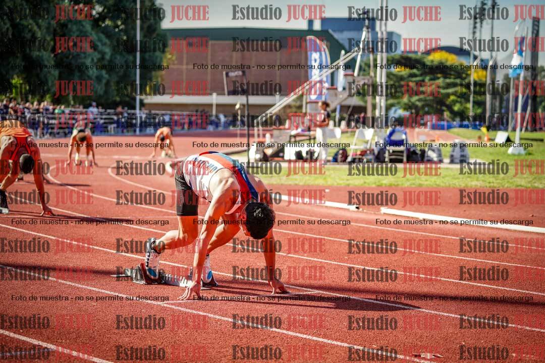 Fotos de los 400 m llanos de varones