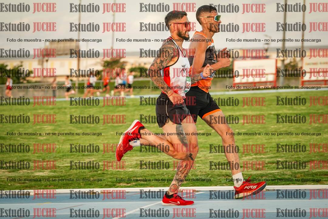 Fotos de los 3000 m llanos de varones
