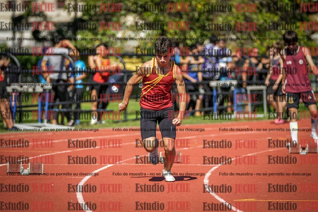 Fotos de los 200 m llanos de varones