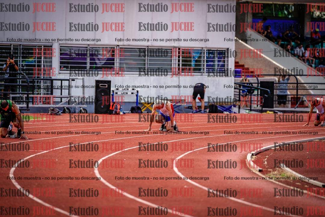 Fotos de los 400 m llanos de varones