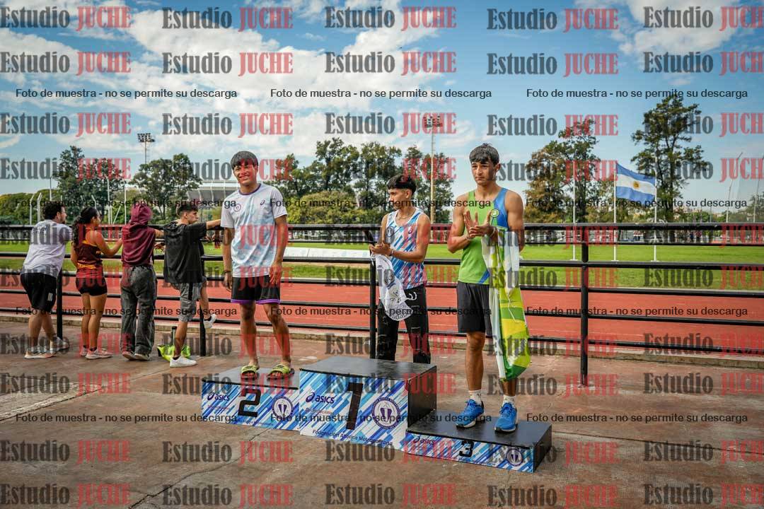 Fotos de algunos podios y extras
