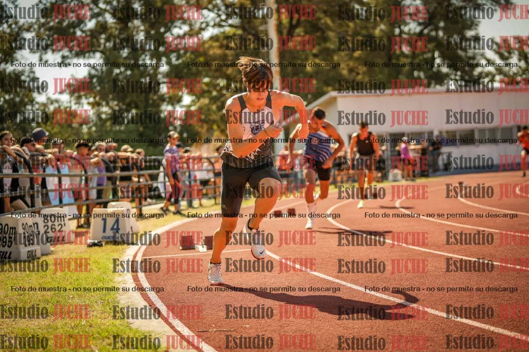 Fotos de los 400 m llanos de varones