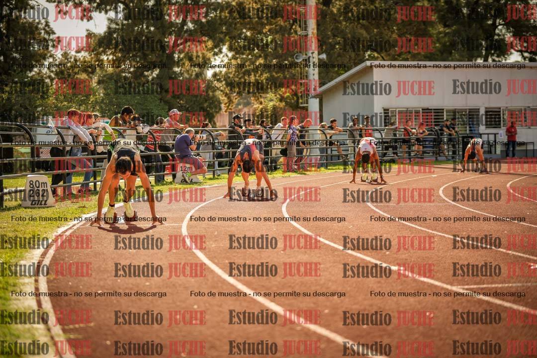 Fotos de los 400 m llanos de varones
