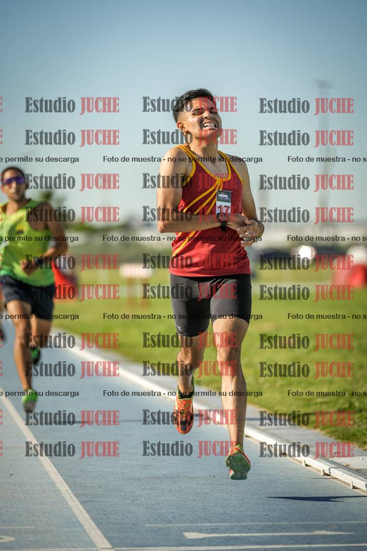 Fotos de los 1500 m llanos de varones