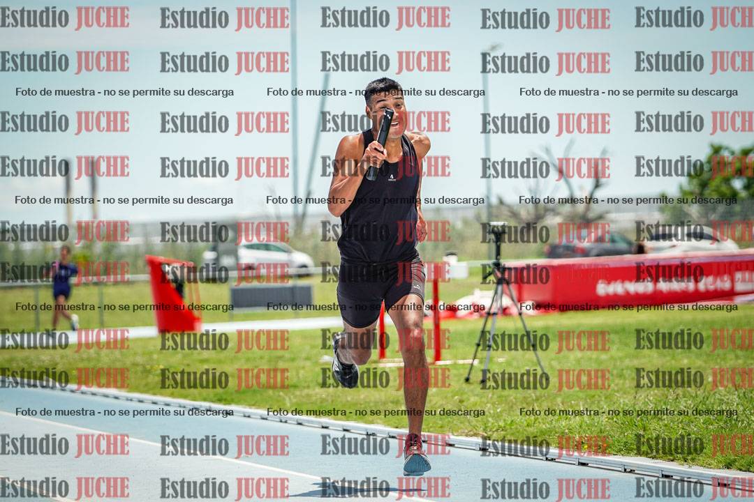 Fotos de las llegadas de los relevos 20' para running teams - serie 2