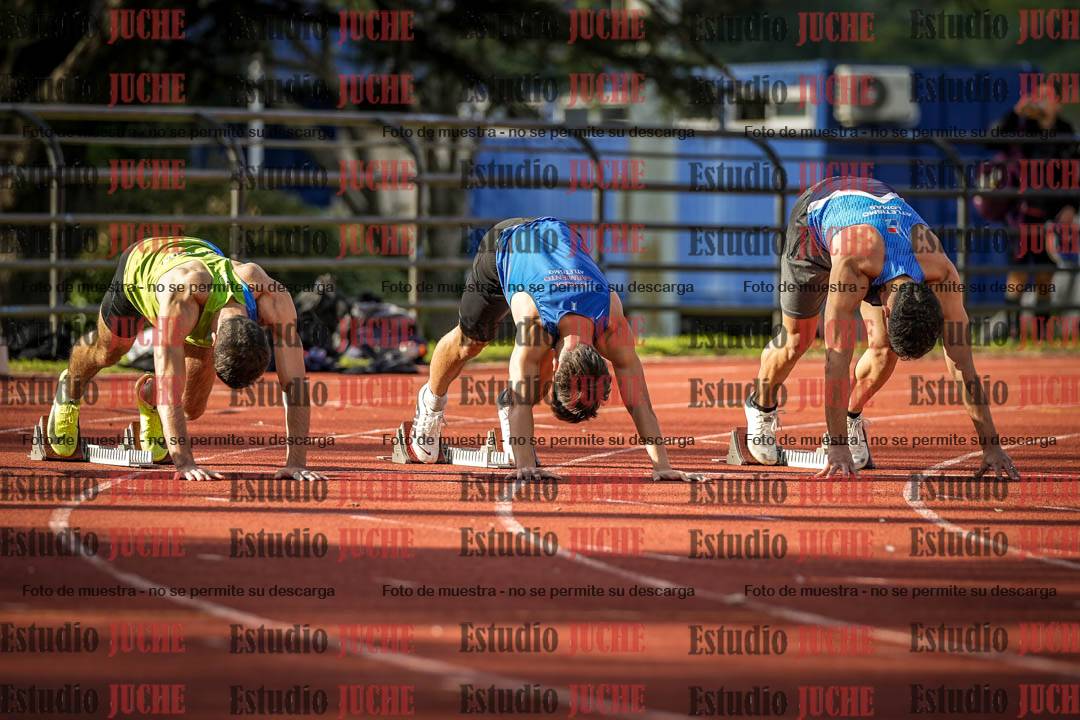 Fotos de los 100 m llanos de varones - FINAL