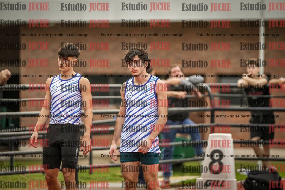 Fotos de los 100 m llanos de varones - FINAL