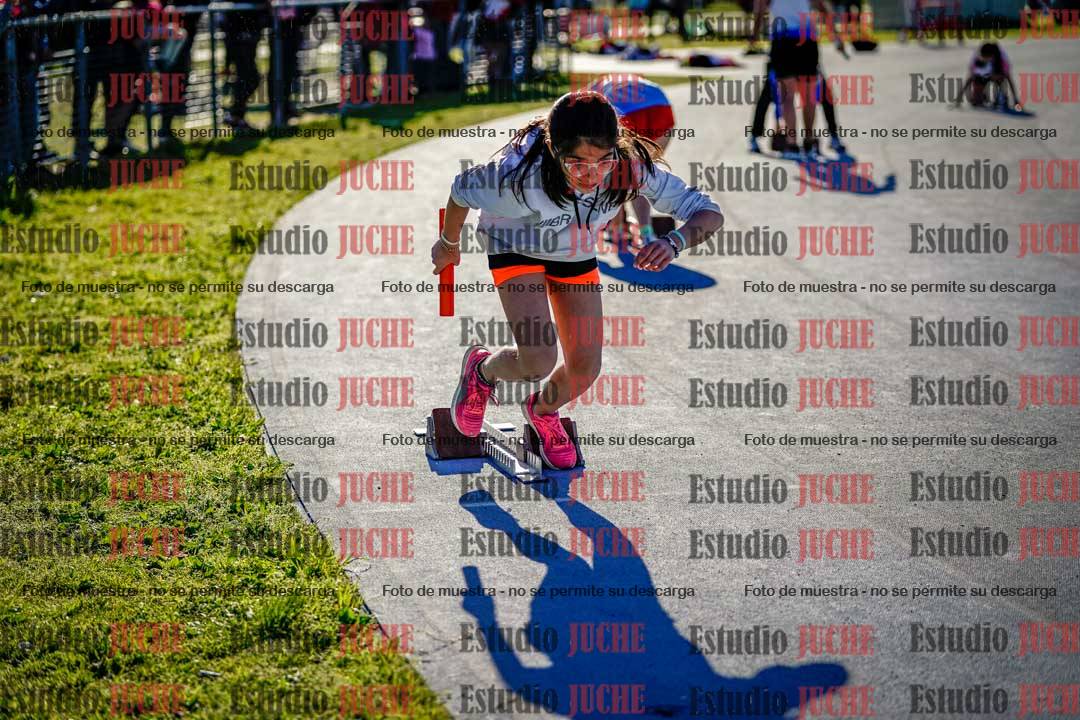 Fotos de las postas 5x80 m de mujeres