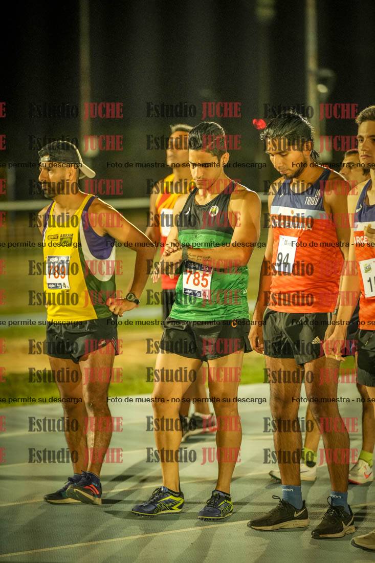 Fotos de los 3000 m llanos de varones