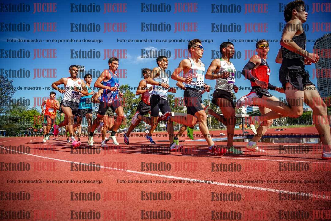 Fotos de los 5000 m llanos de varones