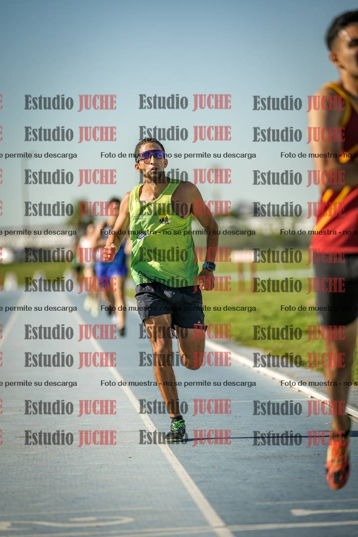 Fotos de los 1500 m llanos de varones