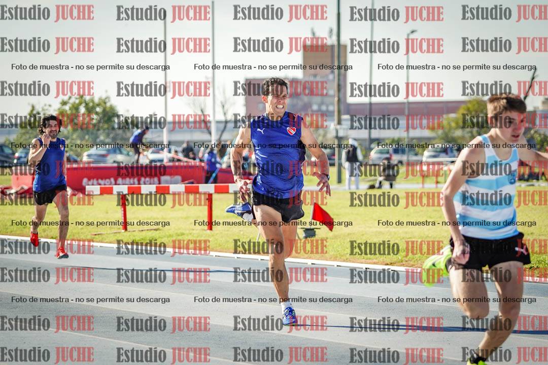 Fotos de los 400 m llanos de varones