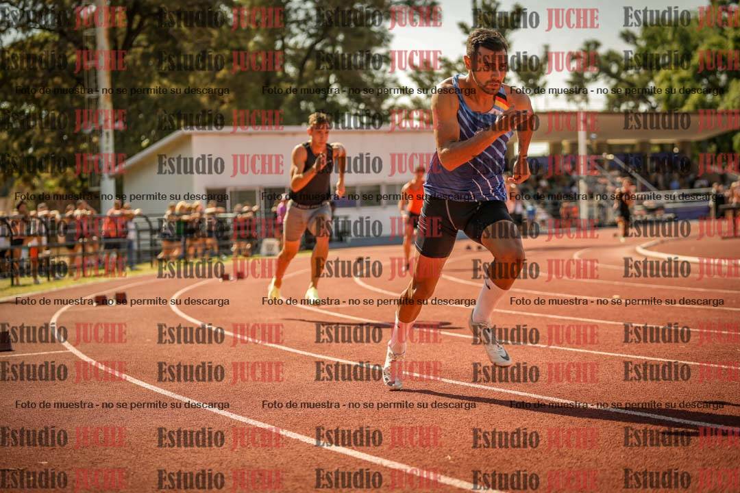 Fotos de los 400 m llanos de varones