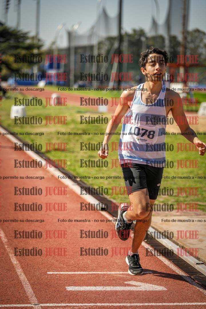 Fotos de los 1500 m llanos de varones