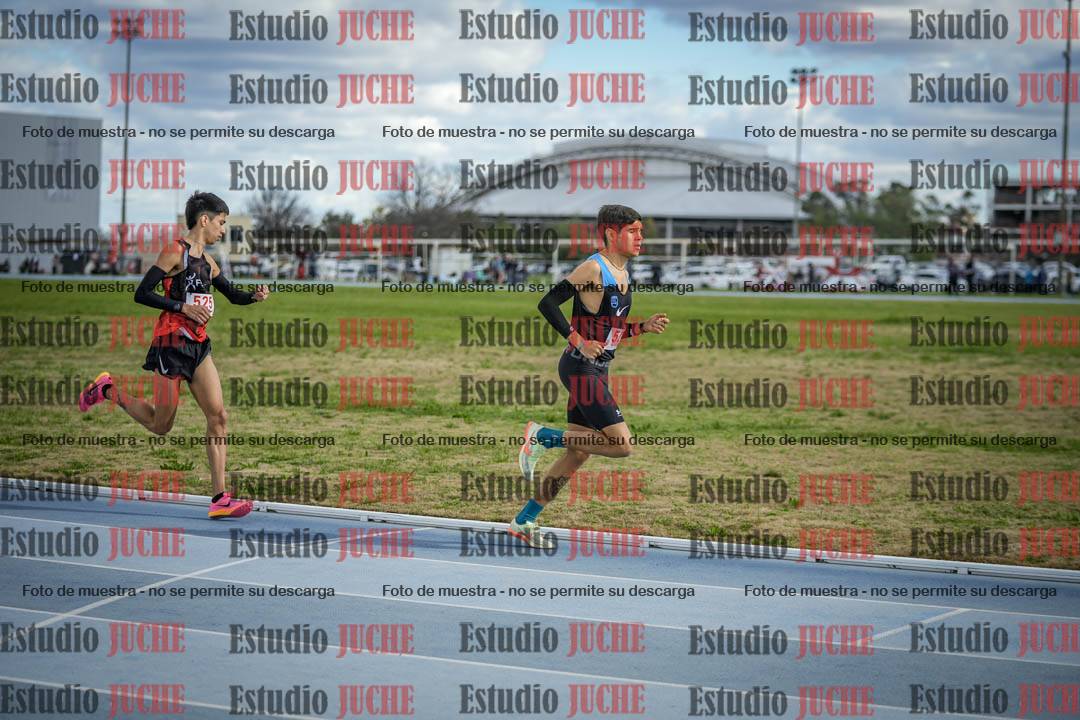 Fotos de los 5000 m llanos de varones