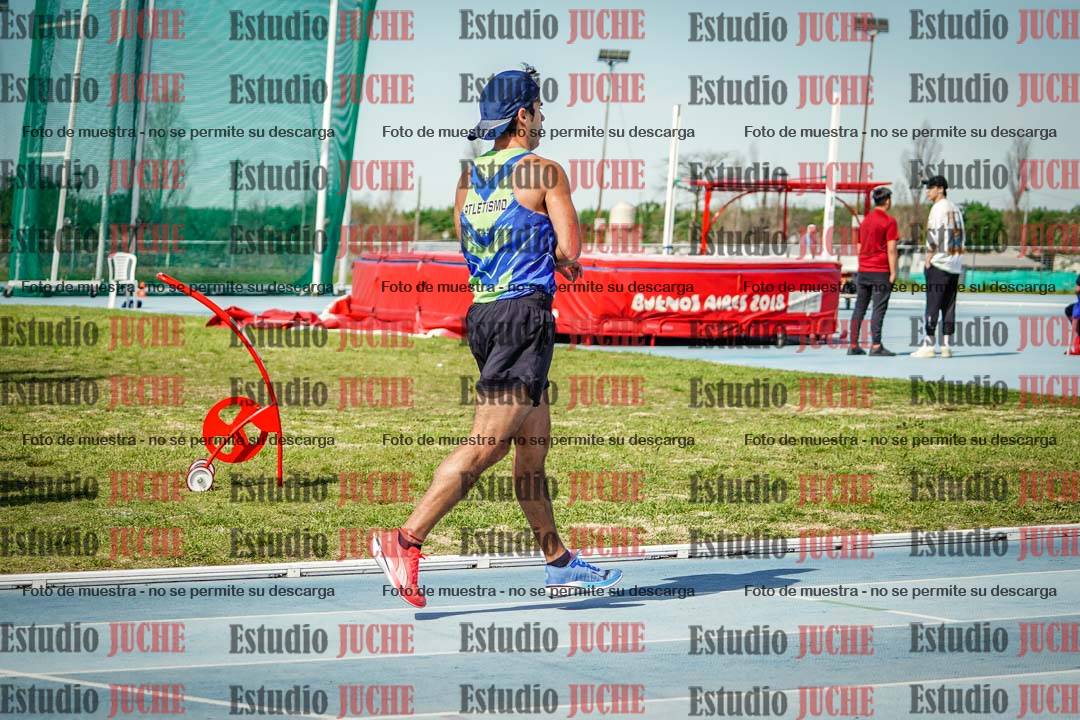 Fotos de los 3000 m llanos de varones