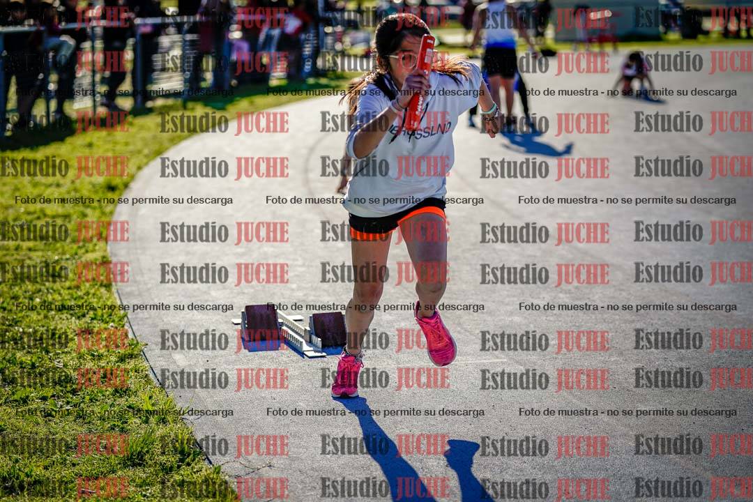 Fotos de las postas 5x80 m de mujeres
