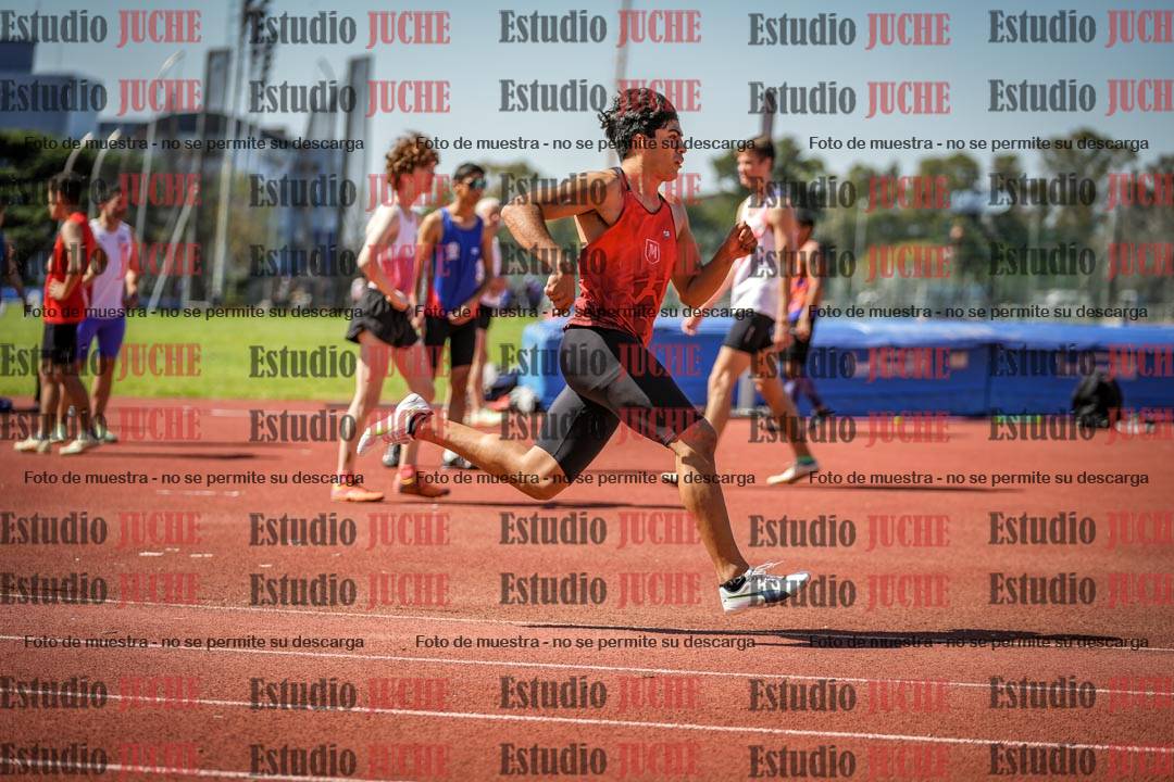 Fotos de los 400 m llanos de varones