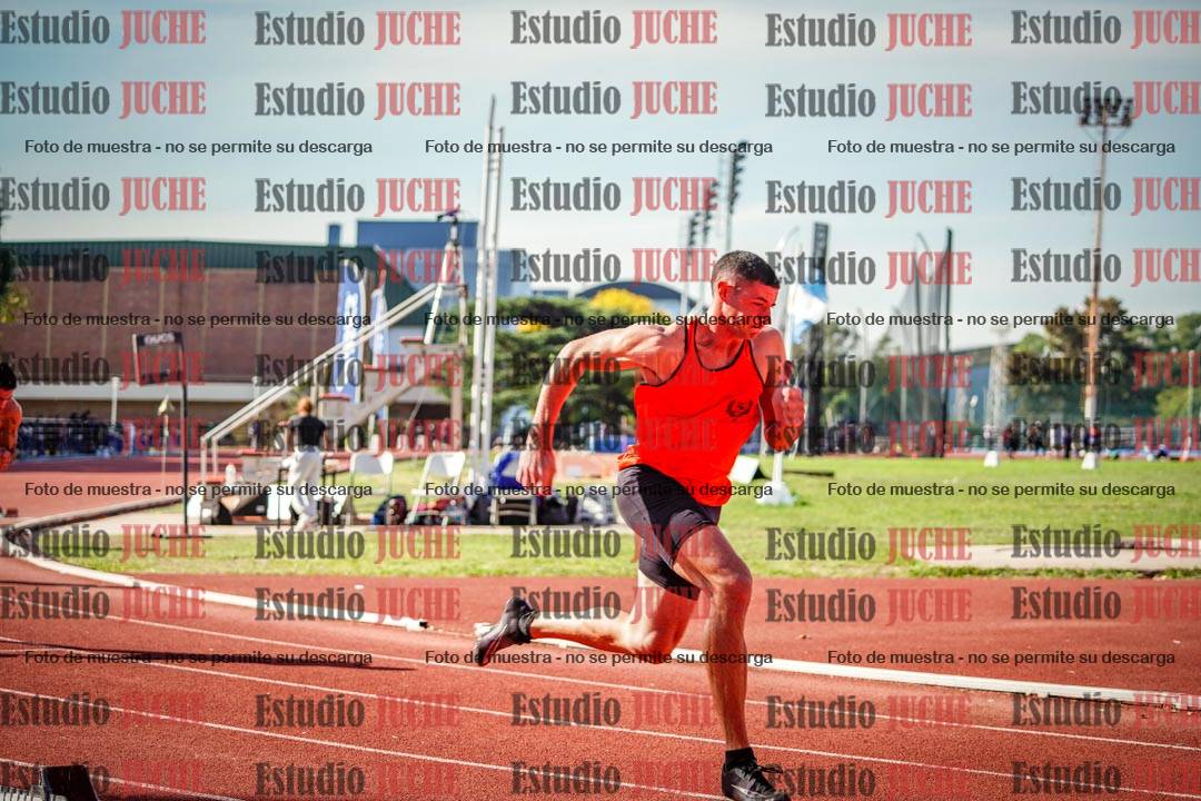 Fotos de los 400 m llanos de varones