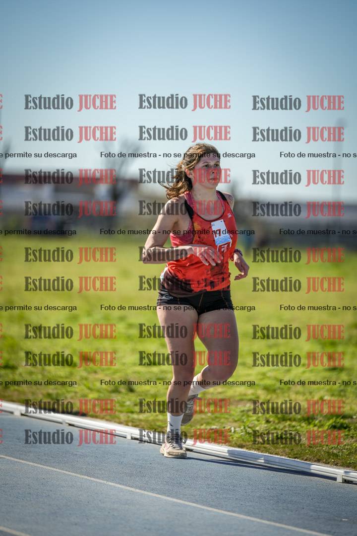 Fotos de los 5000 m llanos de mujeres y varones
