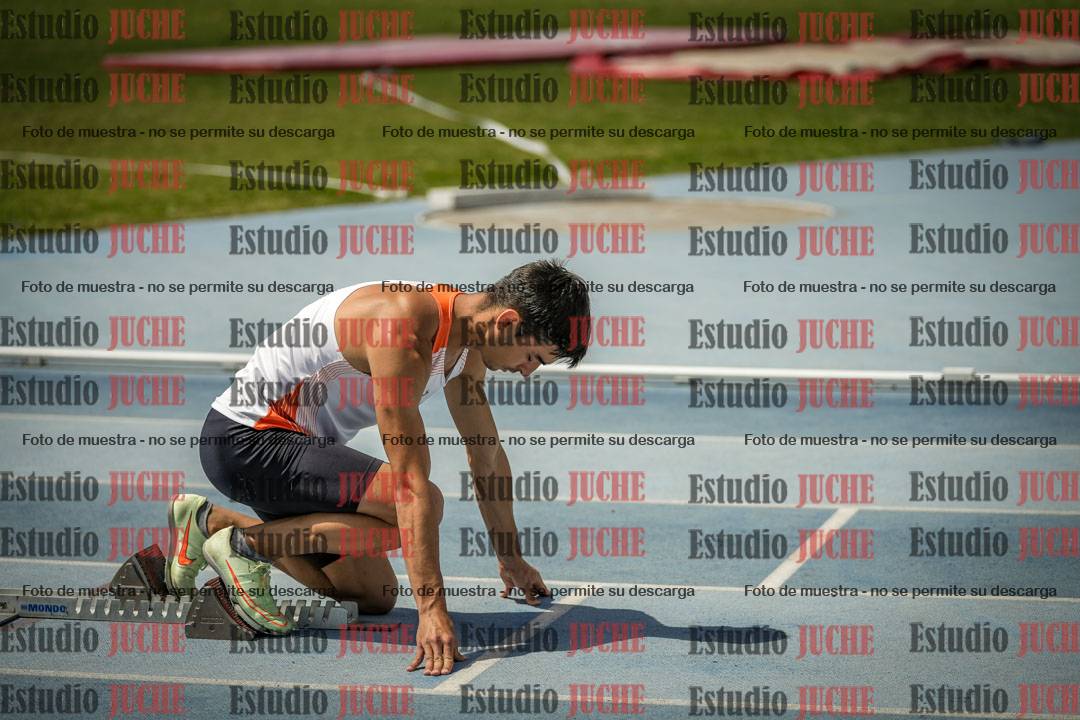 Fotos de los 400 m llanos de varones