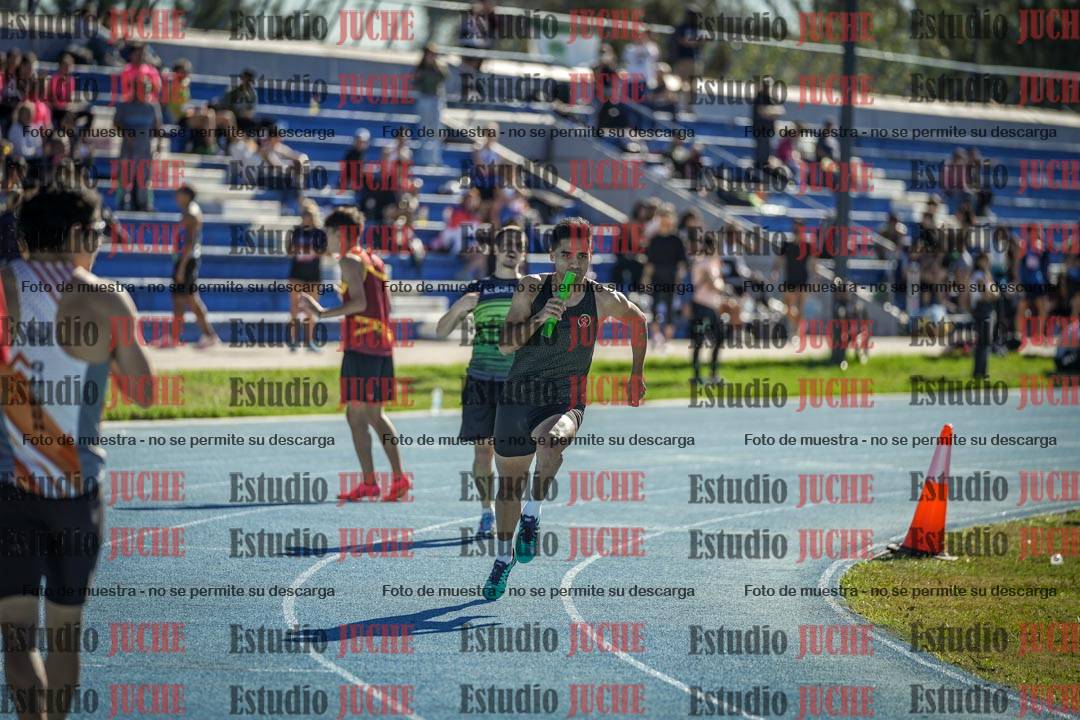 Fotos de las postas 4x200 m llanos de mujeres