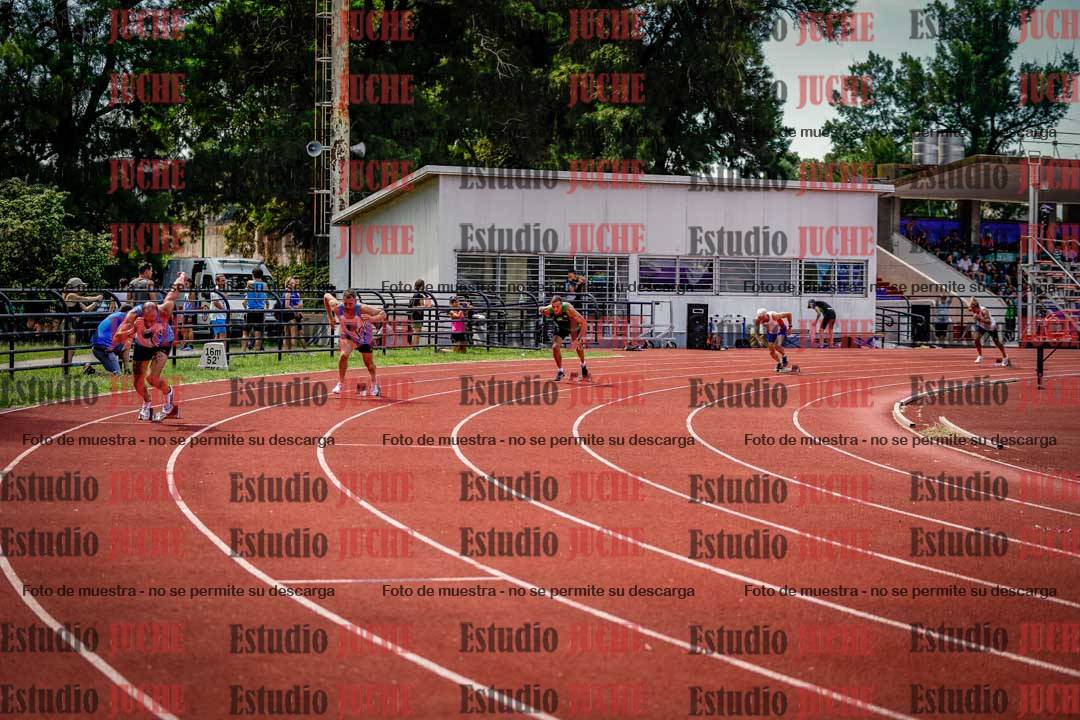 Fotos de los 400 m llanos de varones