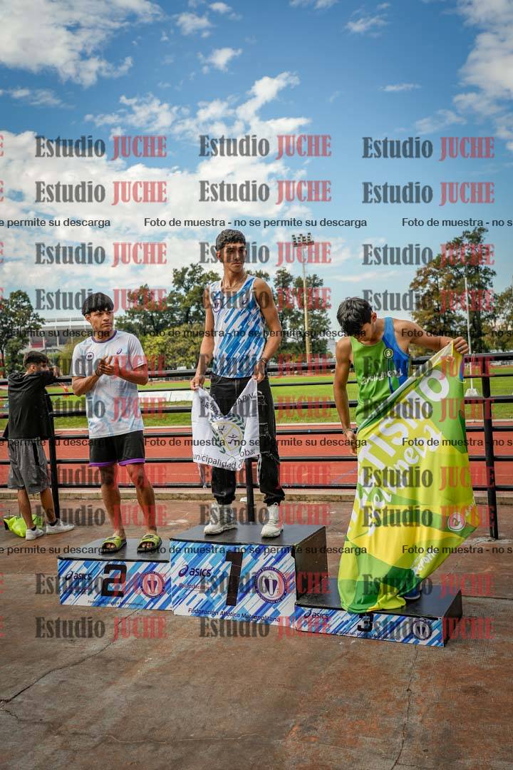 Fotos de algunos podios y extras