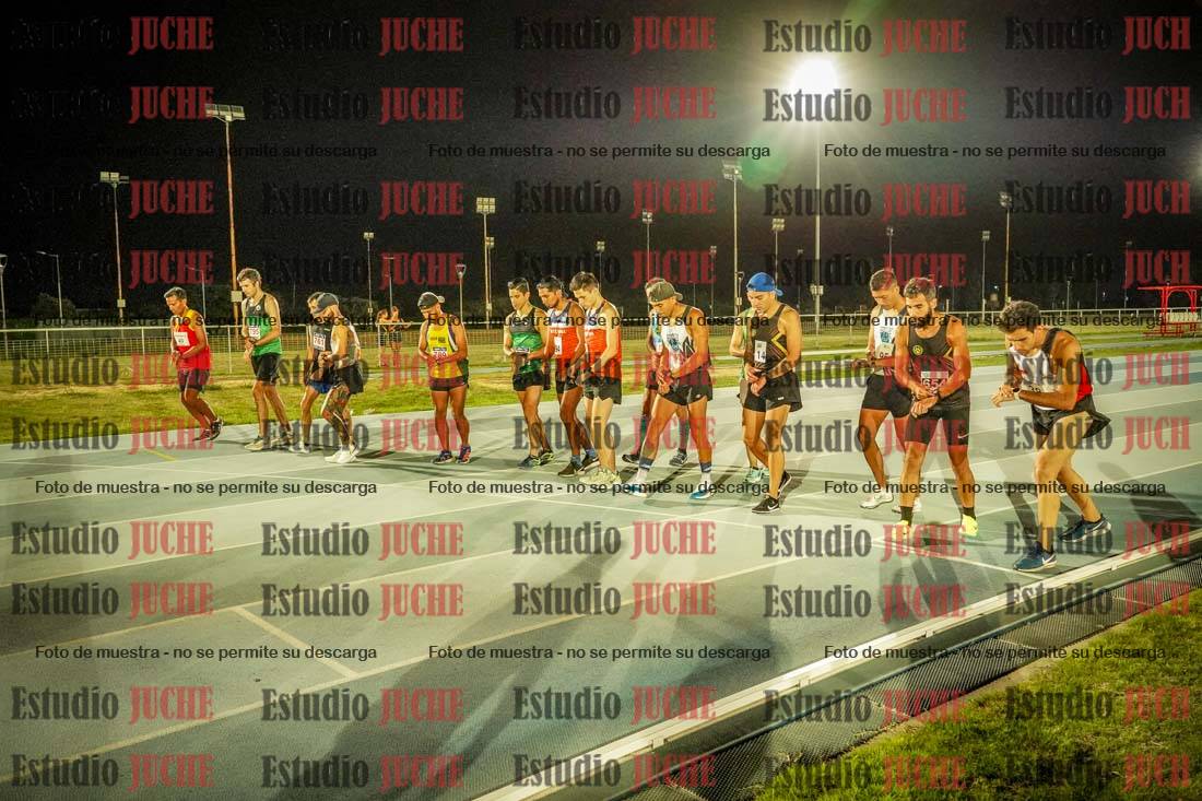 Fotos de los 3000 m llanos de varones