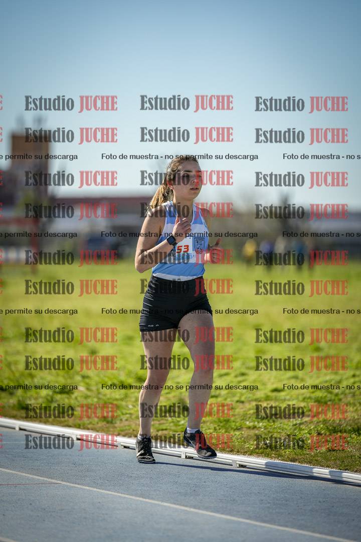 Fotos de los 5000 m llanos de mujeres y varones